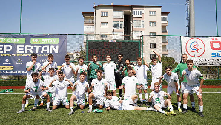 Konyaspor U16  son 8’e kaldı