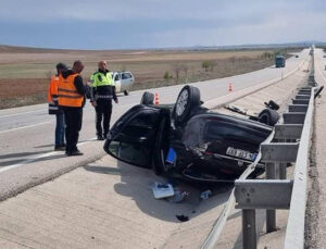 Kulu’da takla atan otomobildeki karı koca yaralandı