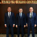 Meram’ın tarım politikalarına Bakan Yumaklı’dan tam not