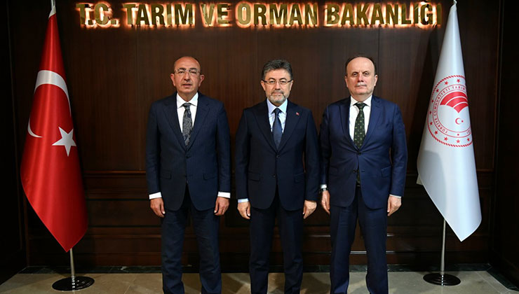 Meram’ın tarım politikalarına Bakan Yumaklı’dan tam not