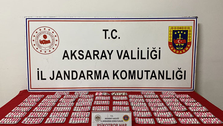 Aksaray’da montların astarından uyuşturucu hap çıktı