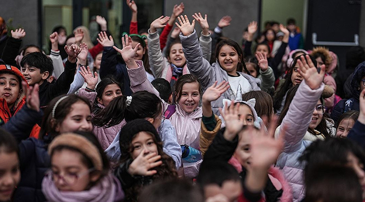 Okullarda yarıyıl tatili sonrası ilk ders zili çaldı