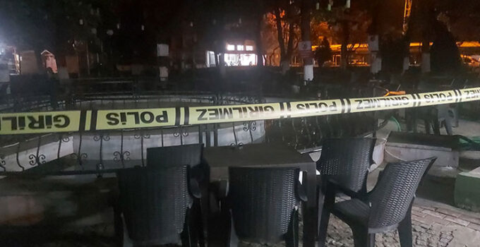 Süs havuzunda elektriğe kapıldılar: 1’i çocuk 4 yaralı