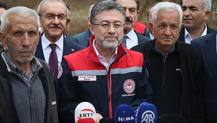 Tarım ve Orman Bakanı Yumaklı: Zirai dondan 34 il farklı ölçülerde etkilendi