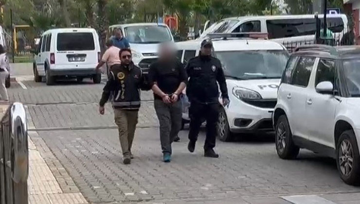 Yakalanacağını anlayınca annesini eve kilitledi