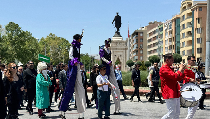 17. Bin Nefes Bir Ses Uluslararası Türkçe Tiyatro Yapan Ülkeler Festivali başladı
