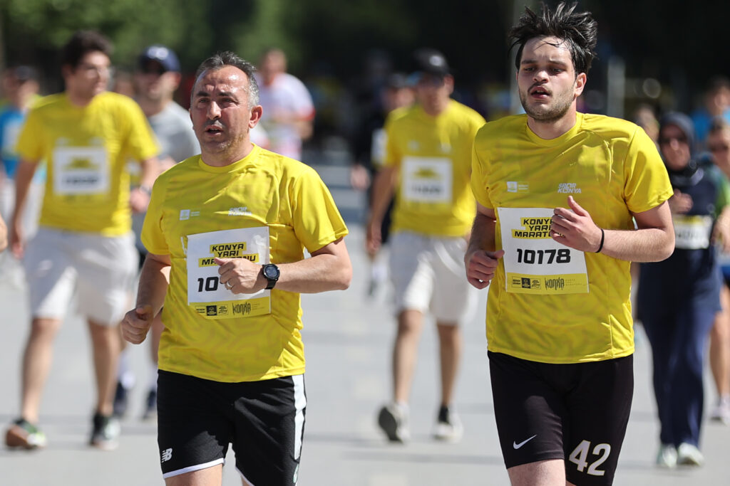 4. Uluslararası Konya Yarı Maratonu koşuldu