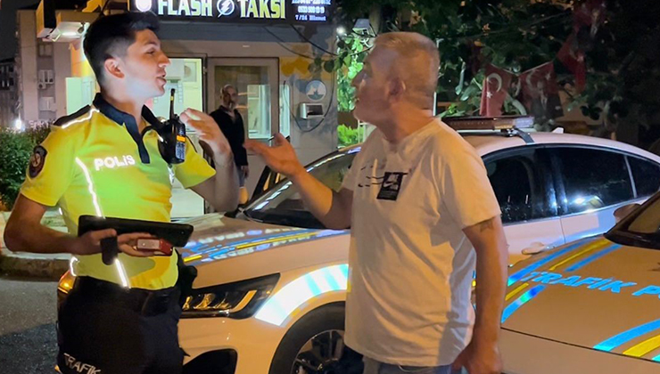 Alkollü sürücü polisleri sabır sınavından geçirdi…Ehliyeti 2041 yılına kadar olmayacak