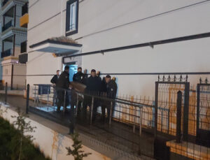 Ankara’da bir kişi komşusunu tabancayla öldürüp aynı silahla intihar etti