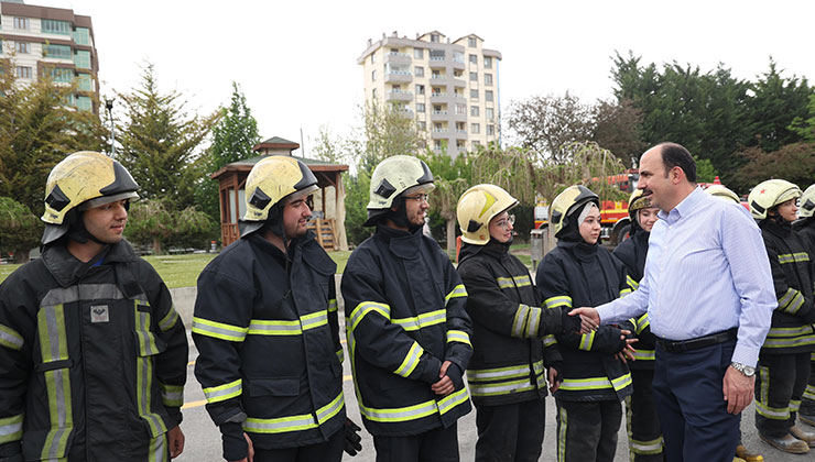Başkan Altay “Gönüllü İtfaiyecilik” eğitimi alan üniversite öğrencileriyle buluştu