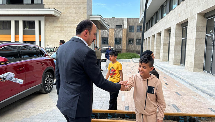 Başkan Altay Konya’da misafir edilen Gazzeli ailelerle buluştu
