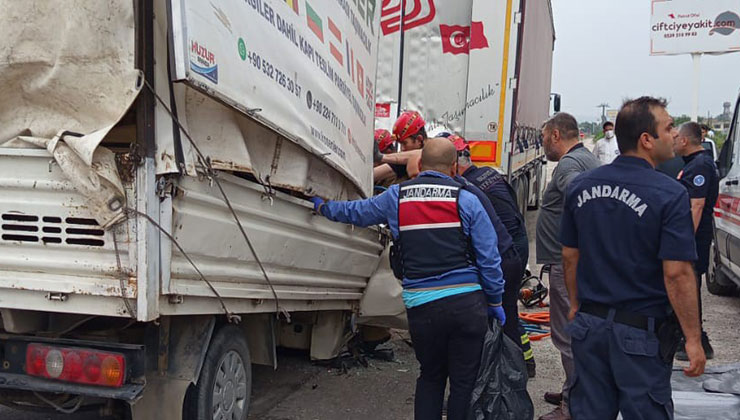 Bursa’da 2 kişinin hayatını kaybettiği kaza kamerada