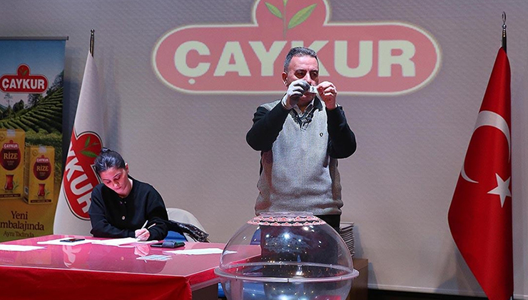 ÇAYKUR’a alınacak 1500 mevsimlik işçi için kura çekildi
