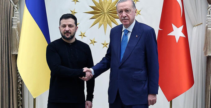 Cumhurbaşkanı Erdoğan, Ukrayna Devlet Başkanı Zelenskiy ile bir araya geldi