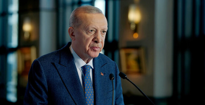 Cumhurbaşkanı Erdoğan’dan: Kırımlı kardeşlerimizin her zaman yanlarında olmaya devam edeceğiz
