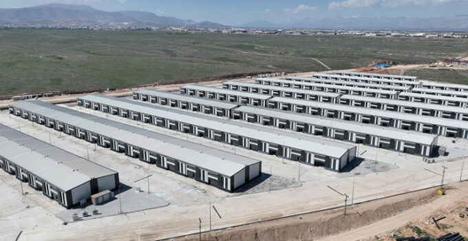 Deprem bölgesinin ekonomik kalkınması için 6,4 milyar dolarlık yurt dışı finansman sağlandı