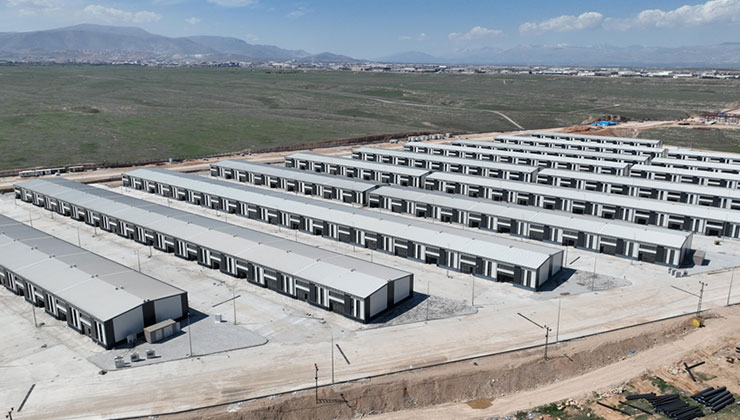 Deprem bölgesinin ekonomik kalkınması için 6,4 milyar dolarlık yurt dışı finansman sağlandı