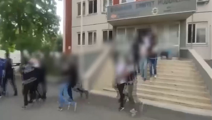 Diyarbakır merkezli 5 ilde silahlı organize suç örgütüne operasyon; 19 tutuklama