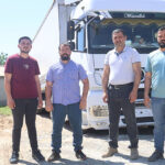 Ekmek parası için çıktıkları 14 günlük yolda tırlarını Çin mafyasına kaptırdılar