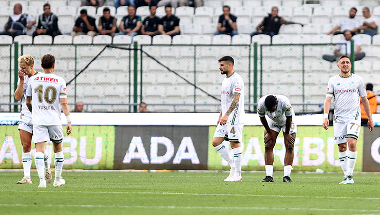 EVİNDE BU KEZ GÜLEMEDİ!