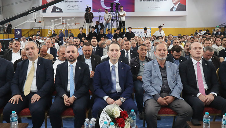 Fatih Erbakan, İstanbul’un fethinin 572’nci yıl dönümü etkinliğine katıldı