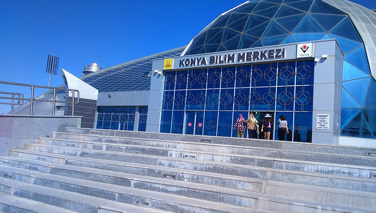 Geleceğin bilim adamları Bilim Merkezi’nde yetişiyor