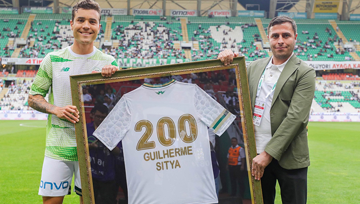 Guilherme Sitya onurlandırıldı