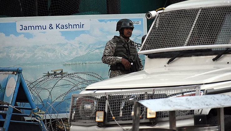 Hindistan ve Pakistan askeri yetkilileri, ateşkesi sürdürme konusunda anlaştı