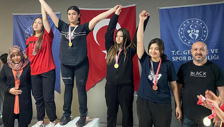 Karatay Belediyespor Gençlik Kupası’nda büyük başarı elde etti