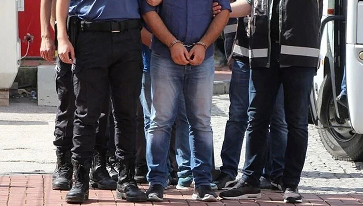 Konya dahil 47 ildeki eş zamanlı FETÖ operasyonunda 208 şüpheliye gözaltı