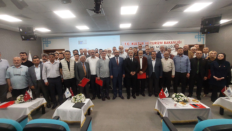 Konya Vakıflar Bölge Müdürlüğünden değerlendirme toplantısı