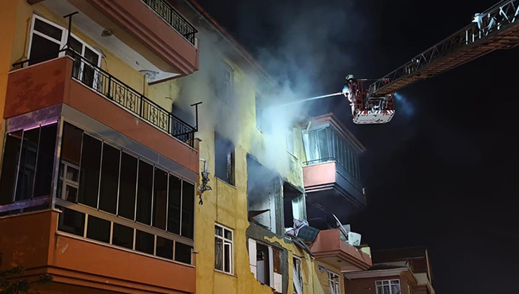 Konya’da bir binada meydana gelen patlamada 1’i ağır 12 kişi yaralandı