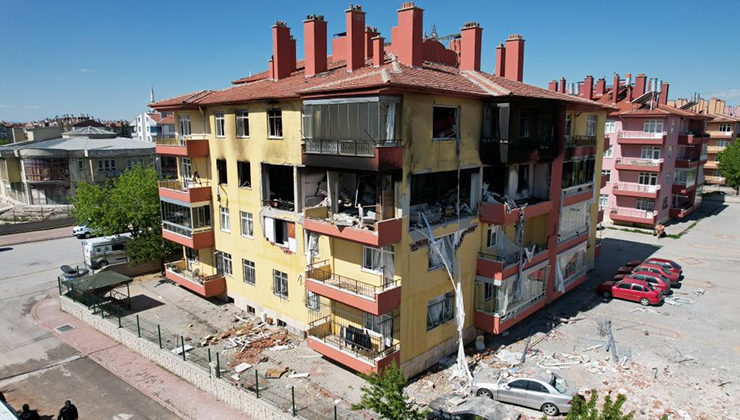 Konya’da doğal gaz kaynaklı patlama olan binada yaralanan 10 kişi taburcu edildi