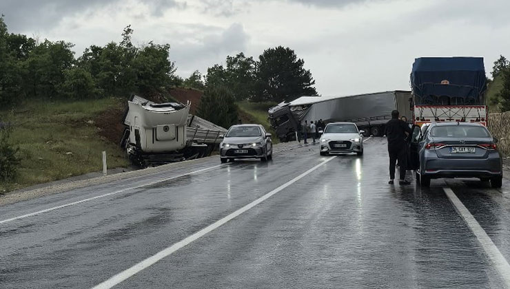 Konya’da iki ayrı trafik kazası: 5 yaralı