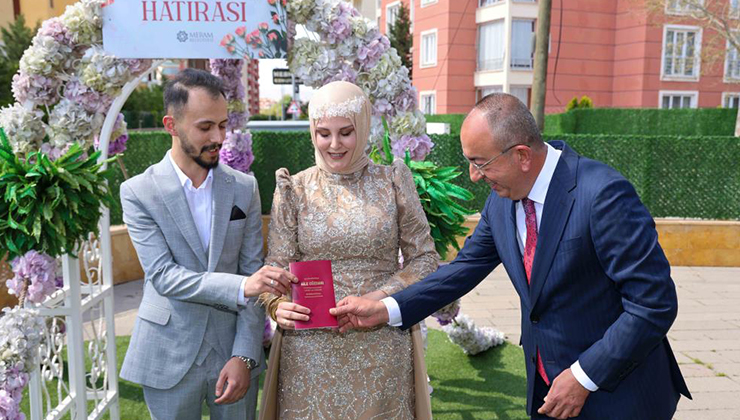 Konya’da nikah salonlarında “05.05.2025” yoğunluğu yaşandı
