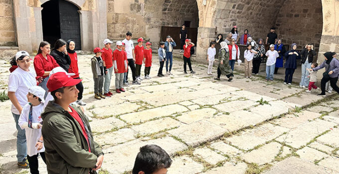 Konya’daki 222 yıllık vakfın “öğrencilere piknik ve harçlık hayır şartı” yaşatılıyor