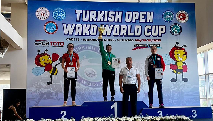 Konyalı sporcular madalyaları topladı