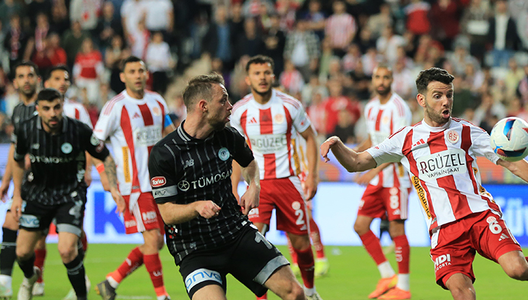 Konyaspor ilk 10’da kaldı