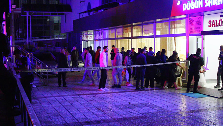 Malatya’da bir grup ile kağıt toplayıcıları arasında bıçaklı ‘yol verme’ kavgası: 5 yaralı