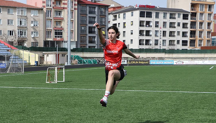 Milli atlet Eylül’ün hedefi EYOF’ta madalya