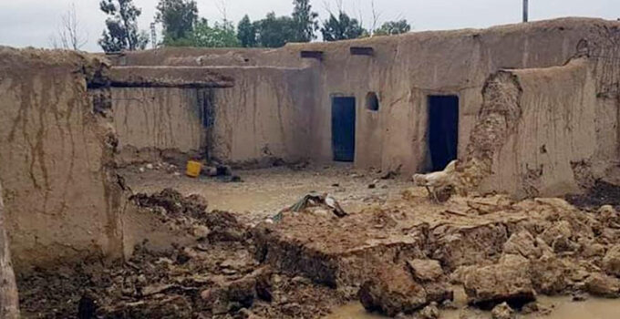 Pakistan’da fırtına: 25 ölü