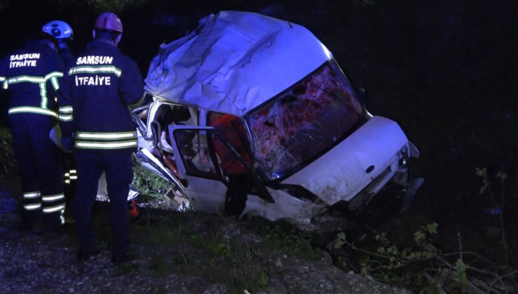 Samsun’da minibüs şarampole yuvarlandı: 1 ölü, 4 yaralı