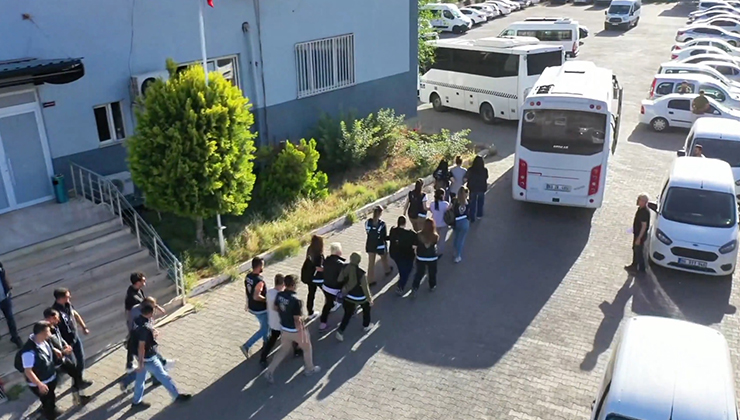 Şanlıurfa merkezli 25 ilde dolandırıcılık operasyonu; 41 tutuklama