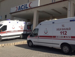 Şanlıurfa’da öğretmenleri taşıyan minibüslerin çarpıştığı kazada 28 kişi yaralandı