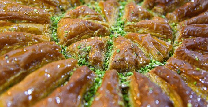 20 baklava numunesinin 5’inde bakteri çıktı