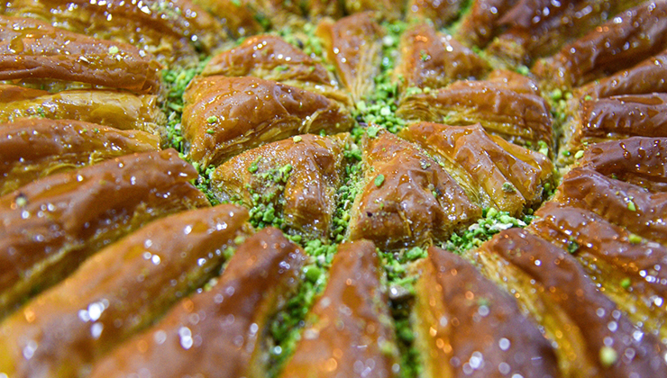 20 baklava numunesinin 5’inde bakteri çıktı