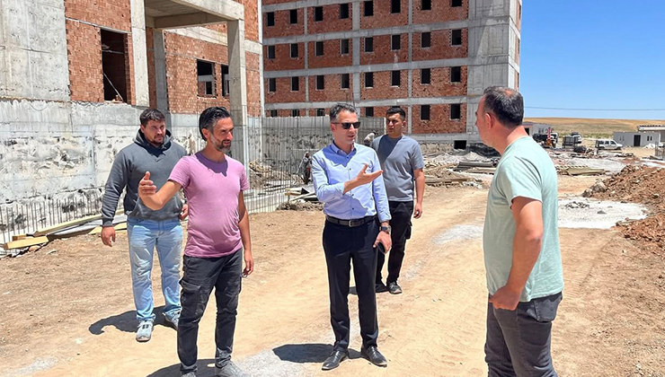 Kulu’da KYK yurt binasının inşaatı devam ediyor