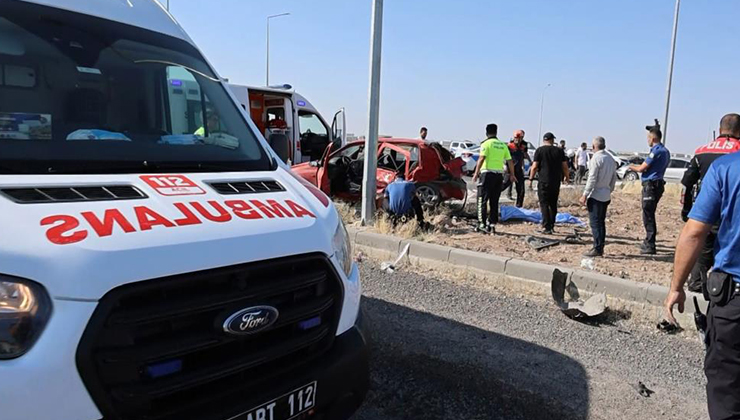 Aksaray’da sınava gidenleri taşıyan araçlar çarpıştı: 1 ölü, 4’ü ağır 10 yaralı