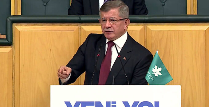 Arıkan, Davutoğlu ve Babacan grup toplantısında konuştu