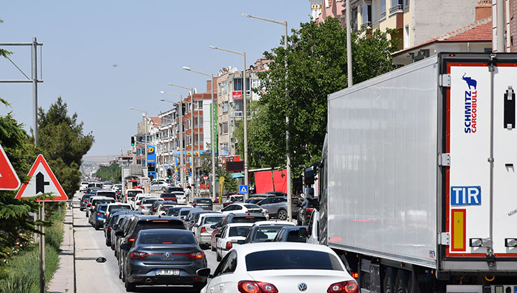 Bayram tatili dönüşünde Konya’da yoğunluk yaşanıyor